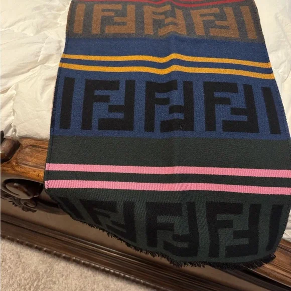 Fendi Multicolor Scarf - Picture 7 of 13